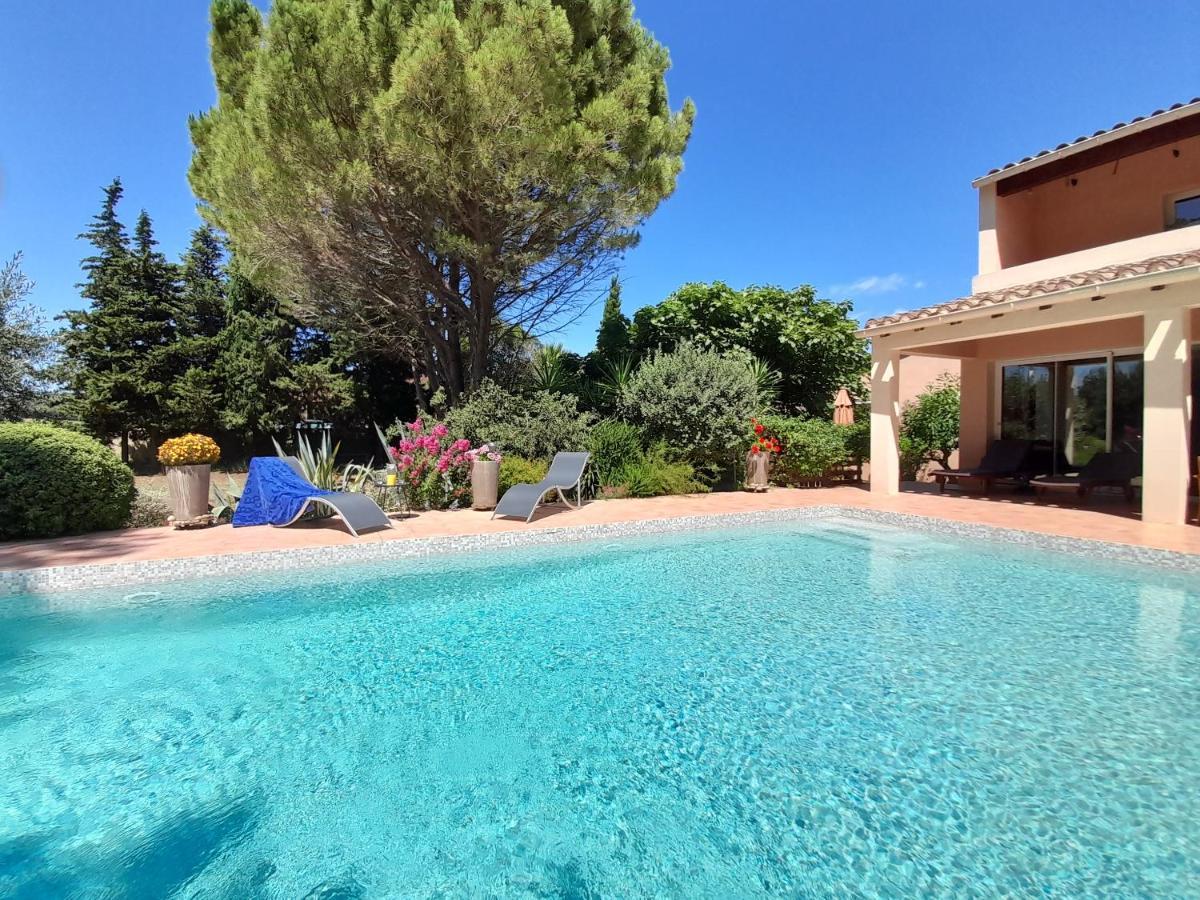 Villa Aigues Vives Boutenac Bagian luar foto