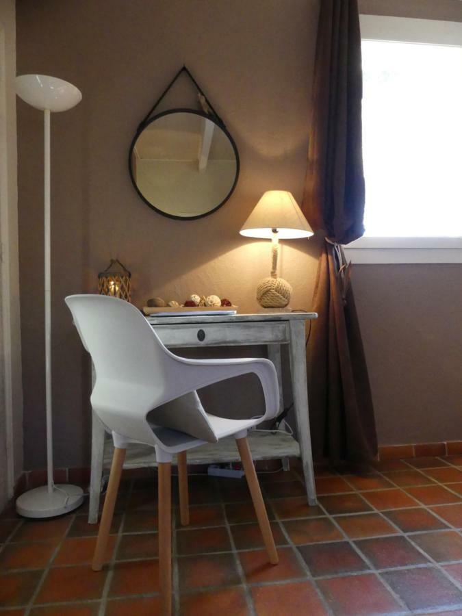 Villa Aigues Vives Boutenac Bagian luar foto